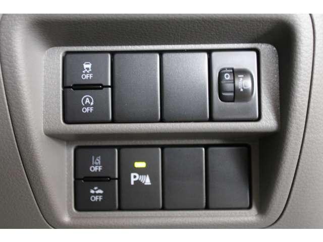 ミニキャブバン ブラボー　雹害車両　フルフラット　シートヒーター　デュアルカメラブレーキサポート　スマートキー＆プッシュスタート　パーキングセンサー　ターボ　アイドリングストップ　エアコン　パワーウインドウ　ＬＥＤヘッドライト（17枚目）