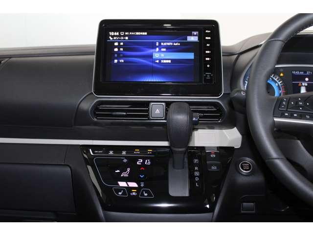 デリカミニ Ｇ　プレミアム　メモリーナビ　全周囲カメラ　スマートキー　１オーナー　ＬＥＤ　Ａクルコン　シートヒーター　ベンチシート　エアコン　コーナーセンサー　パワステ　アルミホイール　キーレスエントリー　エアバッグ　禁煙車（8枚目）