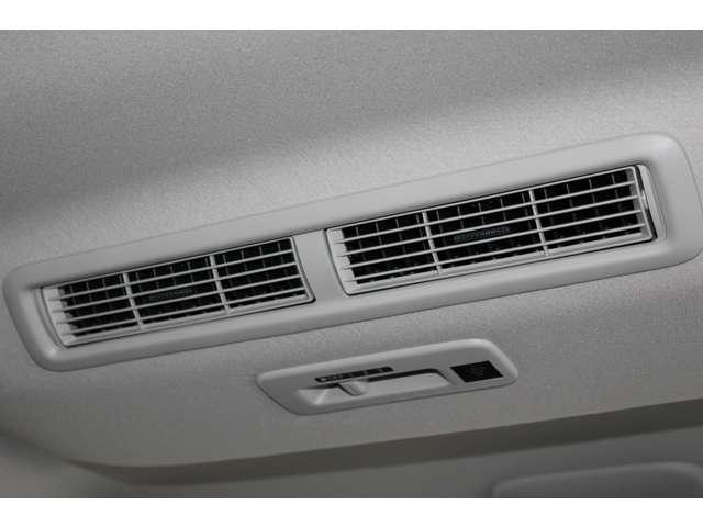 デリカミニ Ｇ　プレミアム　メモリーナビ　全周囲カメラ　スマートキー　１オーナー　ＬＥＤ　Ａクルコン　シートヒーター　ベンチシート　エアコン　コーナーセンサー　パワステ　アルミホイール　キーレスエントリー　エアバッグ　禁煙車（15枚目）