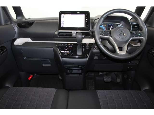 デリカミニ Ｔ　プレミアム　メモリーナビ　全周囲カメラ　スマートキー　衝突軽減装置　ターボエンジン　禁煙　ワンオーナー車　ナビＴＶ　寒冷地　パワステ　フルタイム４ＷＤ　エアバッグ　ＬＥＤヘッド　ＥＳＣ　サイドカメラ　クルコン（3枚目）