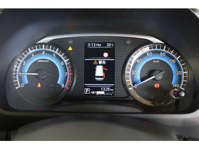 デリカミニ Ｔ　プレミアム　メモリーナビ　全周囲カメラ　スマートキー　衝突軽減装置　ターボエンジン　禁煙　ワンオーナー車　ナビＴＶ　寒冷地　パワステ　フルタイム４ＷＤ　エアバッグ　ＬＥＤヘッド　ＥＳＣ　サイドカメラ　クルコン（7枚目）