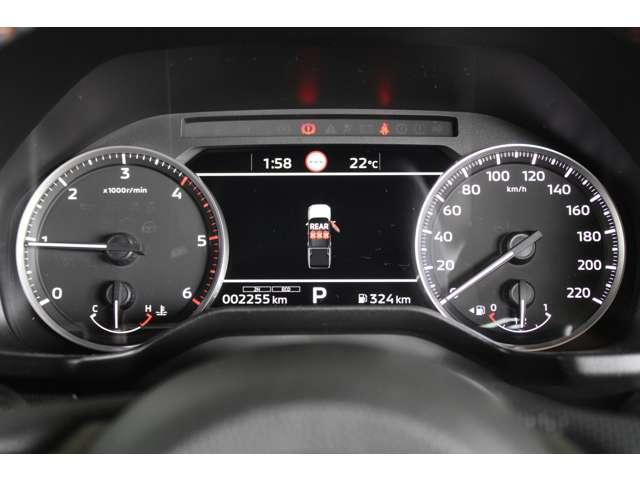 トライトン ＧＳＲ　スマホ連携ナビ　全周囲カメラ　スマートキー　クリアランスソナー　寒冷地仕様　シートヒータ　スマートキー　電動シート　４ＷＤ　アイドリングストップ　サイドモニター　横滑り防止　ナビ　メモリーナビ　ＡＢＳ（7枚目）