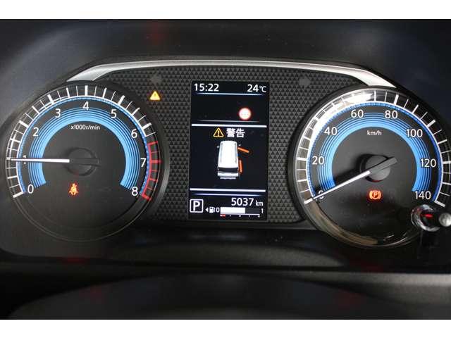 デリカミニ Ｔ　プレミアム　メモリーナビ　全周囲カメラ　スマートキー　フルセグＴＶ　ＬＥＤランプ　クルコン　キーレスエントリー　ＡＢＳ　禁煙　エアバッグ　パワステ　ベンチシート　オートエアコン　ターボ車　フロントカメラ　ナビＴＶ（7枚目）