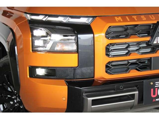 トライトン ＧＳＲ　メモリーナビ　全周囲カメラ　スマートキー　クリアランスソナー　寒冷地仕様　シートヒータ　スマートキー　電動シート　４ＷＤ　アイドリングストップ　サイドモニター　横滑り防止　ナビ　メモリーナビ　エアコン（20枚目）