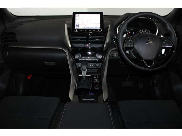 エクリプスクロス P スマホ連携ナビ 全周囲カメラ スマートキー e-アシスト アラウンドビューモニター 禁煙車 LEDヘッドライト パワーシート フルオートエアコン フルセグTV パーキングセンサー シートヒーター(4枚目)