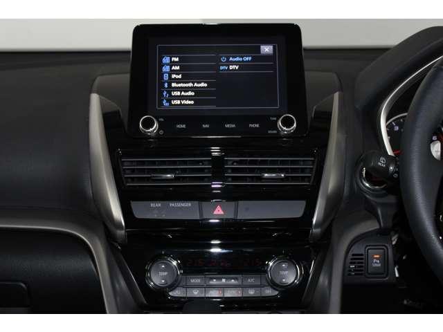 エクリプスクロス P スマホ連携ナビ 全周囲カメラ スマートキー e-アシスト アラウンドビューモニター 禁煙車 LEDヘッドライト パワーシート フルオートエアコン フルセグTV パーキングセンサー シートヒーター(8枚目)