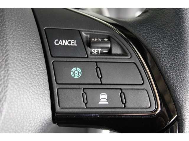 エクリプスクロス P スマホ連携ナビ 全周囲カメラ スマートキー e-アシスト アラウンドビューモニター 禁煙車 LEDヘッドライト パワーシート フルオートエアコン フルセグTV パーキングセンサー シートヒーター(12枚目)