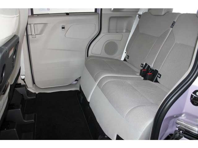 eKスペース G メモリーナビ バックカメラ スマートキー フルオートエアコン サイドカーテンエアバック LED コーナーセンサー 禁煙車 フルセグTV シートヒーター ETC インテリキー アイドリングストップ(6枚目)