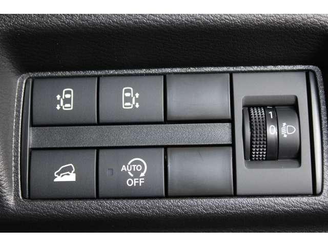 デリカミニ Ｔ　プレミアム　カスタム仕様　メモリーナビ　全周囲カメラ　フルセグＴＶ　ＬＥＤランプ　クルコン　キーレスエントリー　ＡＢＳ　禁煙　エアバッグ　パワステ　ベンチシート　オートエアコン　ターボ車　フロントカメラ　ナビＴＶ（14枚目）