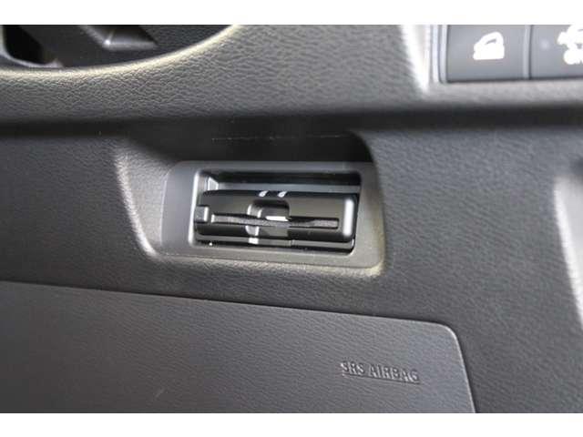 デリカミニ T プレミアム メモリーナビ 全周囲カメラ ETC車載器 衝突軽減装置 ターボエンジン ナビTV 寒冷地 パワステ フルタイム4WD エアバッグ LEDヘッド ESC サイドカメラ クルコン インテリキー キーフリー(14枚目)