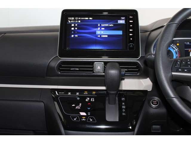 デリカミニ Ｔ　メモリーナビ　バックカメラ　スマートキー　禁煙　１オーナー　ナビＴＶ　前席シートヒーター　ＬＥＤ　寒冷地仕様　クリアランスソナー　Ｂカメラ　両側スライド片側電動ドア　横滑り防止　盗難防止　ターボ（8枚目）