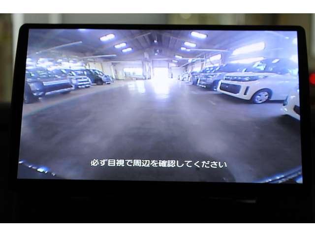 �o�b�N�J�����t���B�o�b�N�����ȕ������S�ł�