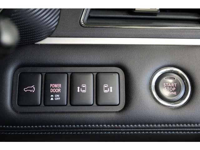 デリカＤ：５ Ｐ　メモリーナビ　全周囲カメラ　ＥＴＣ車載器　Ｂモニター　地デジ　ＬＥＤヘッドランプ　ＤＶＤ再生　ナビＴＶ　シートヒーター　ＥＴＣ　４ＷＤ　電動シ－ト　寒冷地仕様　メモリナビ　ＡＢＳ　３列　オートエアコン（16枚目）