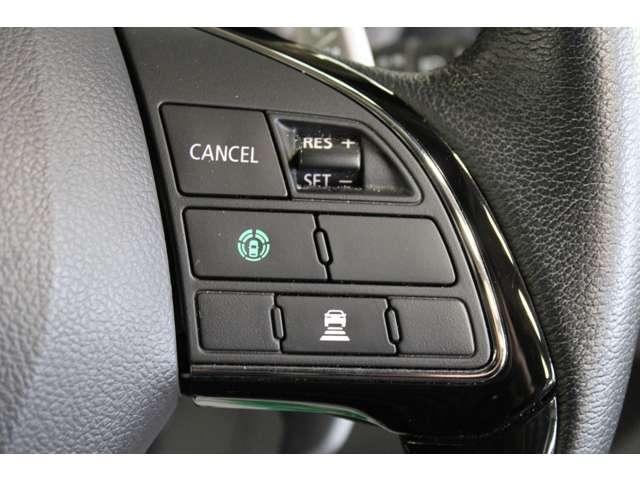 エクリプスクロスＰＨＥＶ Ｇ　メモリーナビ　バックカメラ　ＥＴＣ車載器　ＬＥＤヘッドランプ　衝突被害軽減システム　ＤＶＤ再生　オートクルーズコントロール　１オーナ　ＥＴＣ車載器　フルセグＴＶ　クリアランスソナー　バツクカメラ　禁煙（12枚目）