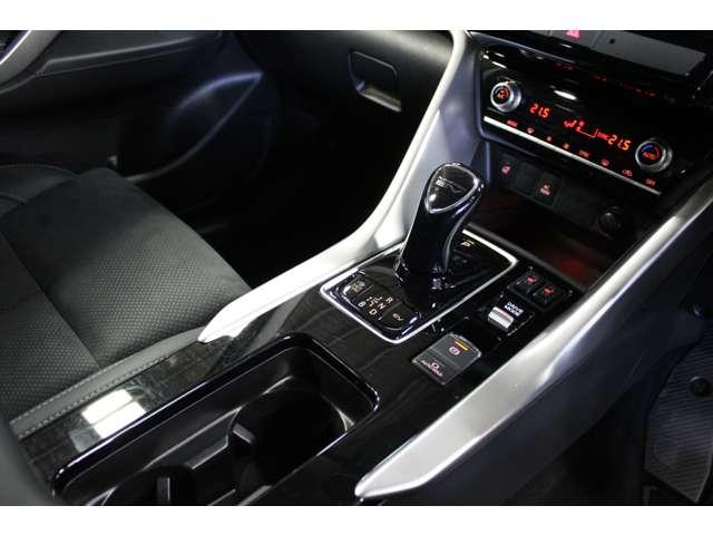 エクリプスクロスＰＨＥＶ Ｇ　メモリーナビ　バックカメラ　ＥＴＣ車載器　ＬＥＤヘッドランプ　衝突被害軽減システム　ＤＶＤ再生　オートクルーズコントロール　１オーナ　ＥＴＣ車載器　フルセグＴＶ　クリアランスソナー　バツクカメラ　禁煙（15枚目）