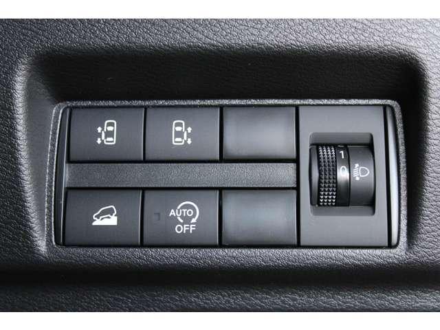 デリカミニ T プレミアム カスタム仕様 メモリーナビ 全周囲カメラ フルセグTV LEDランプ クルコン キーレスエントリー ABS 禁煙 エアバッグ パワステ オートエアコン ターボ車 フロントカメラ バックカメラ ナビTV(14枚目)