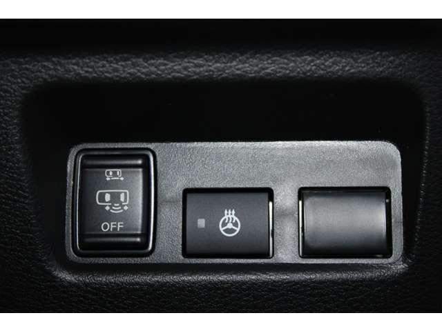 デリカミニ Ｔ　プレミアム　雹害車両　衝突軽減装置　ターボエンジン　ナビＴＶ　寒冷地　パワステ　フルタイム４ＷＤ　エアバッグ　ＬＥＤヘッド　ＥＳＣ　サイドカメラ　クルコン　インテリキー　キーフリー　アルミホイール　フルセグ（18枚目）