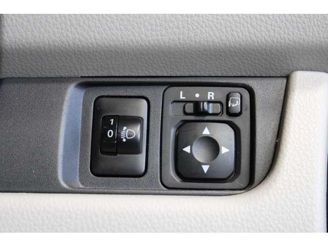 ｅＫワゴン Ｍ　ＣＤチューナー　ＷＳＲＳ　ＡＵＴＯエアコン　アイドルストップ　キーレス　ＡＢＳ　ベンチシート　パワーステアリング　パワーウィンドウ　運転席エアバッグ（11枚目）