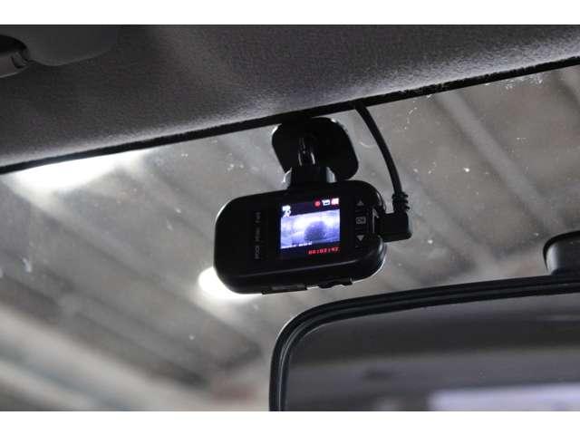 ｅＫワゴン Ｍ　ＣＤチューナー　ＷＳＲＳ　ＡＵＴＯエアコン　アイドルストップ　キーレス　ＡＢＳ　ベンチシート　パワーステアリング　パワーウィンドウ　運転席エアバッグ（14枚目）