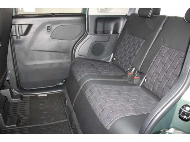 デリカミニ T プレミアム カスタム仕様 メモリーナビ 全周囲カメラ 衝突軽減装置 ターボエンジン ナビTV 寒冷地 パワステ フルタイム4WD エアバッグ LEDヘッド ESC サイドカメラ クルコン インテリキー キーフリー(5枚目)