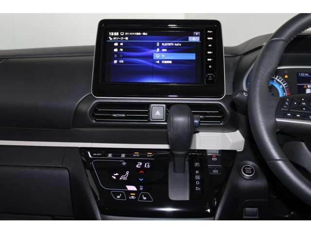 デリカミニ T プレミアム カスタム仕様 メモリーナビ 全周囲カメラ 衝突軽減装置 ターボエンジン ナビTV 寒冷地 パワステ フルタイム4WD エアバッグ LEDヘッド ESC サイドカメラ クルコン インテリキー キーフリー(7枚目)