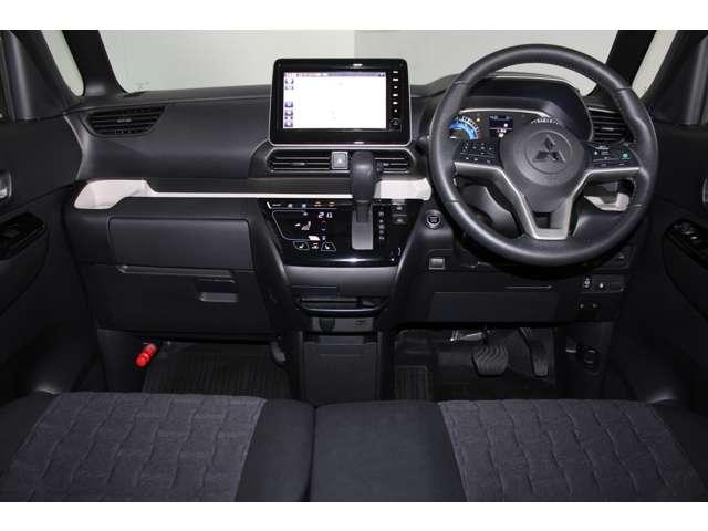 デリカミニ Ｔ　プレミアム　カスタム仕様　メモリーナビ　全周囲カメラ　フルセグＴＶ　ＬＥＤランプ　クルコン　キーレスエントリー　ＡＢＳ　エアバッグ　パワステ　ベンチシート　オートエアコン　ターボ車　フロントカメラ　バックカメラ（3枚目）