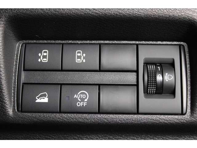 デリカミニ Ｔ　プレミアム　カスタム仕様　メモリーナビ　全周囲カメラ　フルセグＴＶ　ＬＥＤランプ　クルコン　キーレスエントリー　ＡＢＳ　エアバッグ　パワステ　ベンチシート　オートエアコン　ターボ車　フロントカメラ　バックカメラ（14枚目）