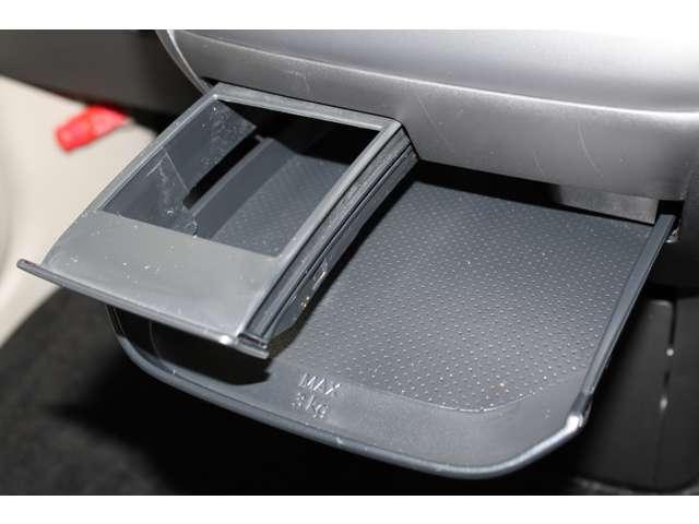 ｅＫワゴン Ｍ　メモリーナビ　バックカメラ　ＥＴＣ車載器　踏み間違い防止アシスト　イモビライザー　ナビＴＶ　ＥＴＣ　パワーウィンドウ　フルセグ　Ｐセンサー　マニュアルエアコン　バックカメラ　キーレスエントリー　ＡＳＣ（14枚目）