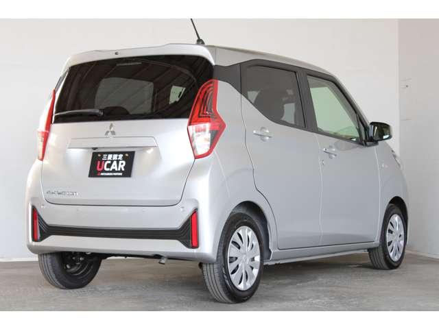 ｅＫワゴン Ｇ　オーディオレス　バックカメラ　スマートキー　衝突軽減ブレーキ　前席シートヒーター　クリアランスソナー　スマートキー　アイドリングストップ　ベンチシート　バックカメラ　オートエアコン　盗難警報装置（2枚目）