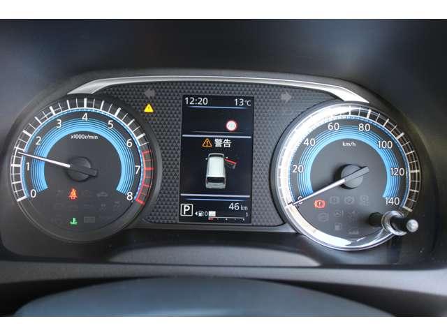 ｅＫワゴン Ｇ　オーディオレス　バックカメラ　スマートキー　衝突軽減ブレーキ　前席シートヒーター　クリアランスソナー　スマートキー　アイドリングストップ　ベンチシート　バックカメラ　オートエアコン　盗難警報装置（6枚目）