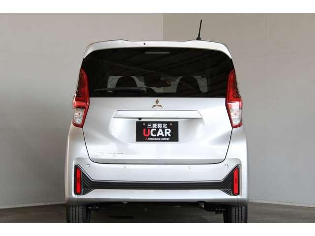 ｅＫワゴン Ｇ　オーディオレス　バックカメラ　スマートキー　衝突軽減ブレーキ　前席シートヒーター　クリアランスソナー　スマートキー　アイドリングストップ　ベンチシート　バックカメラ　オートエアコン　盗難警報装置（17枚目）