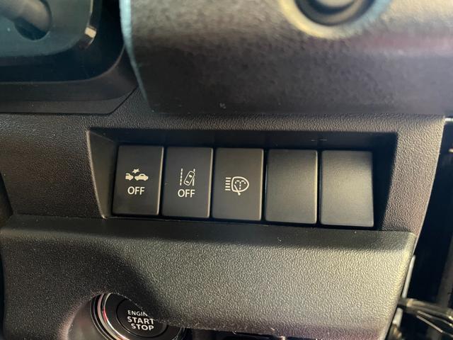 XC 禁煙車 デュアルブレーキサポート シートヒーター 4WD クルーズコントロール パナソニック8型SDナビ バックモニター LEDヘッドライト・フォグ 純正16AW 背面タイヤ プッシュスタート スマートキー ETC ウィンカーミラー Goo鑑定車(6枚目)