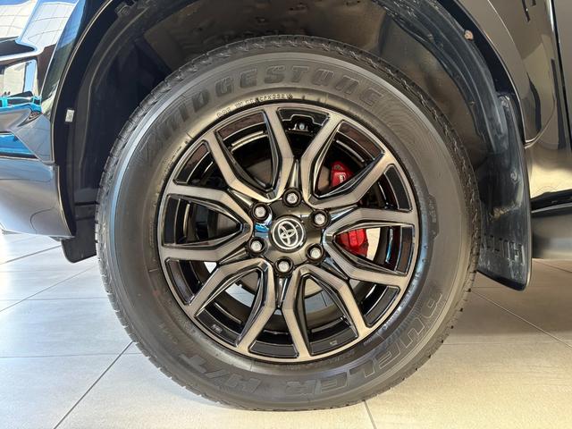 ハイラックス Ｚ　ＧＲスポーツ　ワンオーナー　折りたたみハードトノカバー　ベッドライナー　ＴＯＹＯＴＡデカール　純正８型ディスプレイオーディオ　ナビ　パノラミックビューモニター　フロント・リアドライブレコーダー　ブラックハーフレザーシート　パドルシフト　Ｇｏｏ鑑定車（14枚目）