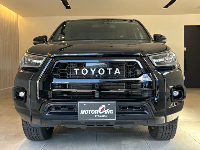 ハイラックス Ｚ　ＧＲスポーツ　ワンオーナー　折りたたみハードトノカバー　ベッドライナー　ＴＯＹＯＴＡデカール　純正８型ディスプレイオーディオ　ナビ　パノラミックビューモニター　フロント・リアドライブレコーダー　ブラックハーフレザーシート　パドルシフト　Ｇｏｏ鑑定車（21枚目）