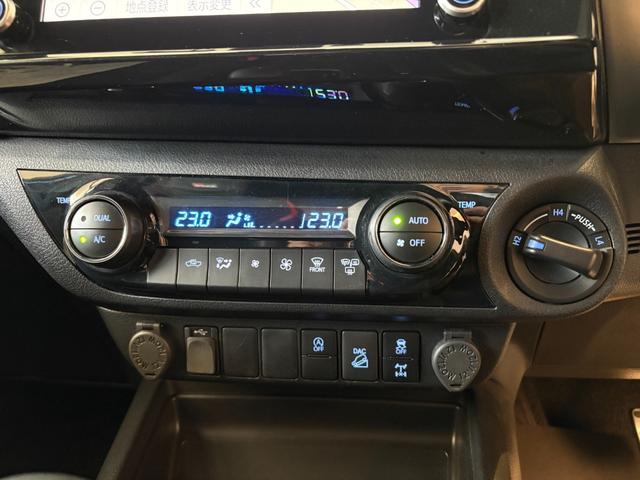 ハイラックス Ｚ　ＧＲスポーツ　ワンオーナー　折りたたみハードトノカバー　ベッドライナー　ＴＯＹＯＴＡデカール　純正８型ディスプレイオーディオ　ナビ　パノラミックビューモニター　フロント・リアドライブレコーダー　ブラックハーフレザーシート　パドルシフト　Ｇｏｏ鑑定車（33枚目）