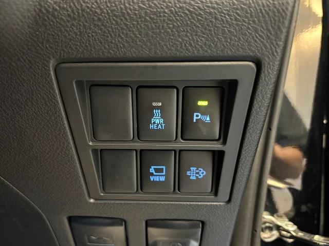 ハイラックス Ｚ　ＧＲスポーツ　ワンオーナー　折りたたみハードトノカバー　ベッドライナー　ＴＯＹＯＴＡデカール　純正８型ディスプレイオーディオ　ナビ　パノラミックビューモニター　フロント・リアドライブレコーダー　ブラックハーフレザーシート　パドルシフト　Ｇｏｏ鑑定車（34枚目）
