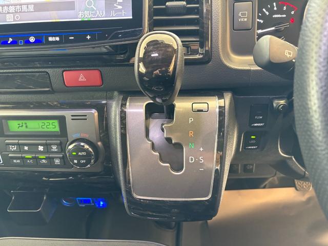 ハイエースバン スーパーGL ダークプライムII 4WD 外品ボンネット マルチロールトランスポーター TRDフロントバンパーガード・マットフラップ・サイド・リアエアロ アルパイン11型ナビ パノラミックビューモニター デジタルインナーミラー レイズ16AW Goo鑑定車(34枚目)