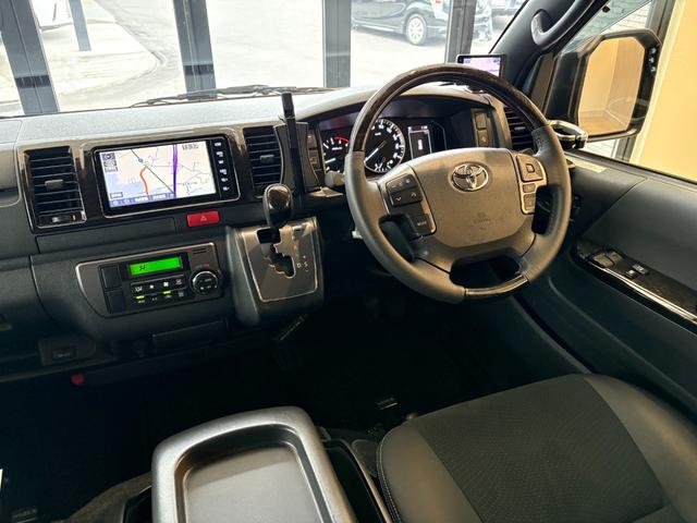 ハイエースバン スーパーGL ダークプライムII デジタルインナーミラー モデリスタLED付F・SRエアロ・マルチロールトランスポーター2 専用フロア・ベッドキット・補助バッテリー 純正SDナビ パノラミックビューモニター 両側パワースライドドア ETC2.0 Goo鑑定車(27枚目)