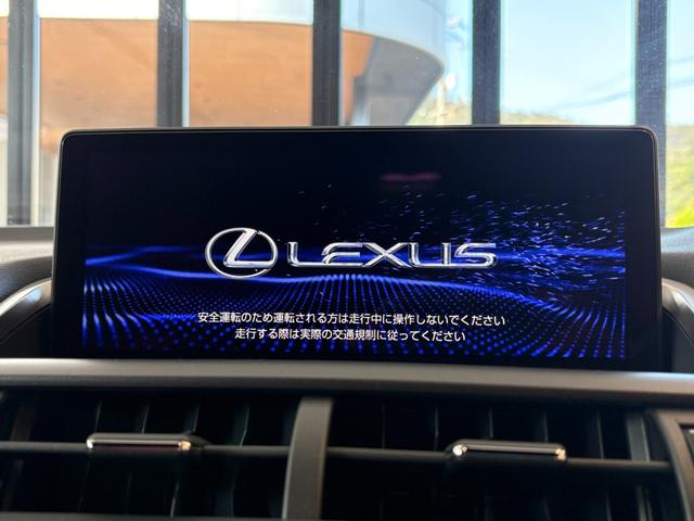 NX NX300h Fスポーツ サンルーフ 赤革エアーシート 同色フェンダーアーチモール ES用純正19AW 純正ワイドSDナビ バック・サイドモニター フロント・リアドライブレコーダー ブラインドスポットモニター 3眼LEDヘッドライト・フォグ Goo鑑定車(2枚目)