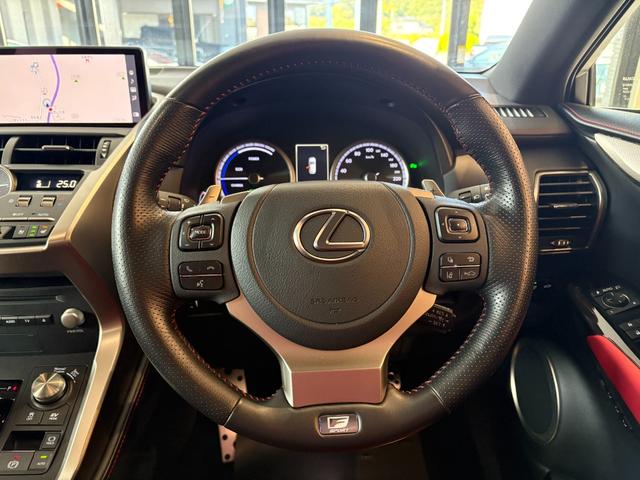 NX NX300h Fスポーツ サンルーフ 赤革エアーシート 同色フェンダーアーチモール ES用純正19AW 純正ワイドSDナビ バック・サイドモニター フロント・リアドライブレコーダー ブラインドスポットモニター 3眼LEDヘッドライト・フォグ Goo鑑定車(29枚目)