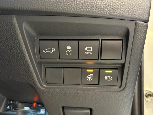 ヤリスクロス ハイブリッドＺ　登録済未使用車　ハンズフリーパワーバックドア　カラーヘッドアップディスプレイ　アダプティブハイビーム　トヨタチームメイト　純正８型ディスプレイオーディオ・ナビ・フルセグＴＶ　パノラミックビューモニター　ＨＤＭＩ・ＵＳＢ入力端子　シートヒーター（7枚目）