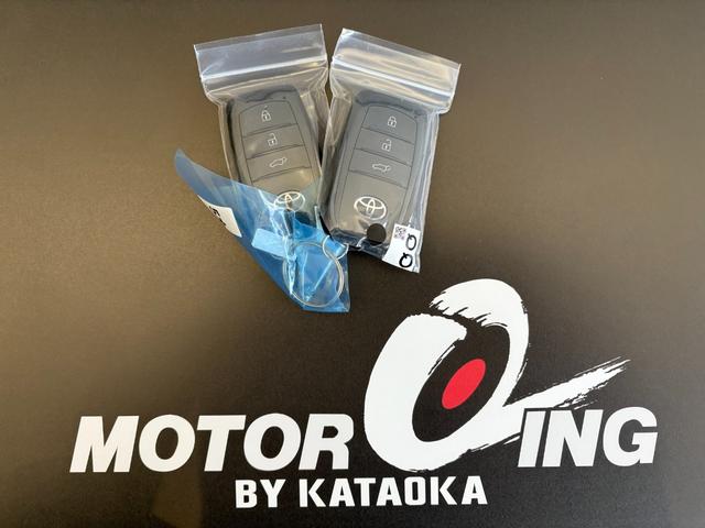 ヤリスクロス ハイブリッドＺ　登録済未使用車　ハンズフリーパワーバックドア　カラーヘッドアップディスプレイ　アダプティブハイビーム　トヨタチームメイト　純正８型ディスプレイオーディオ・ナビ・フルセグＴＶ　パノラミックビューモニター　ＨＤＭＩ・ＵＳＢ入力端子　シートヒーター（37枚目）