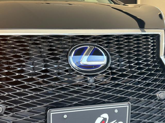 ＲＸ ＲＸ４５０ｈ　バージョンＬ　３眼ＬＥＤヘッドライト・フォグ　ブラウン本革エアーシート　リアシートヒーター　純正ＳＤナビ　パノラミックビューモニター　ヘッドアップディスプレイ　リアシート電動格納　ブラインドスポットモニター　ウッドコンビハンドル（5枚目）