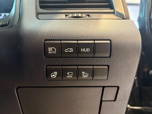 ＲＸ ＲＸ４５０ｈ　バージョンＬ　３眼ＬＥＤヘッドライト・フォグ　ブラウン本革エアーシート　リアシートヒーター　純正ＳＤナビ　パノラミックビューモニター　ヘッドアップディスプレイ　リアシート電動格納　ブラインドスポットモニター　ウッドコンビハンドル（7枚目）