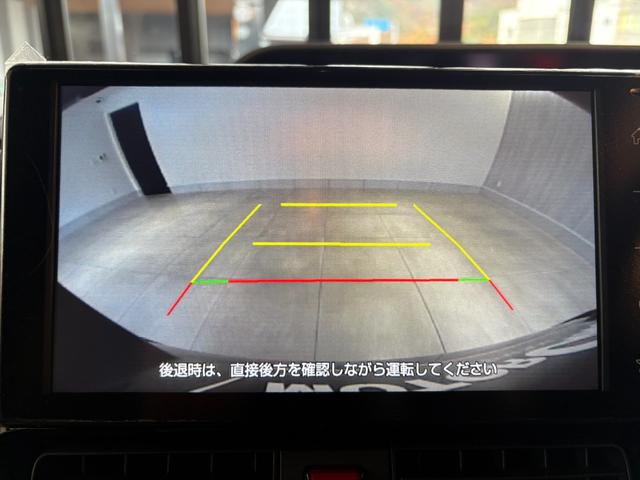 タント カスタムＲＳ　ターボ　両側パワースライドドア　純正１５ＡＷ　スマートアシスト　純正９型ディスプレイオーディオ　バックモニター　ブラックハーフレザーベンチシート　シートヒーター　ＬＥＤヘッドライト・フォグ　オートマチックハイビーム　パークセンサー（4枚目）