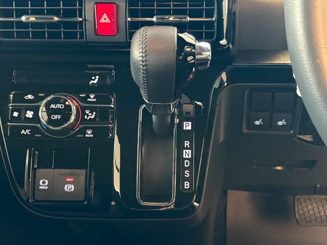 タント カスタムＲＳ　ターボ　両側パワースライドドア　純正１５ＡＷ　スマートアシスト　純正９型ディスプレイオーディオ　バックモニター　ブラックハーフレザーベンチシート　シートヒーター　ＬＥＤヘッドライト・フォグ　オートマチックハイビーム　パークセンサー（32枚目）