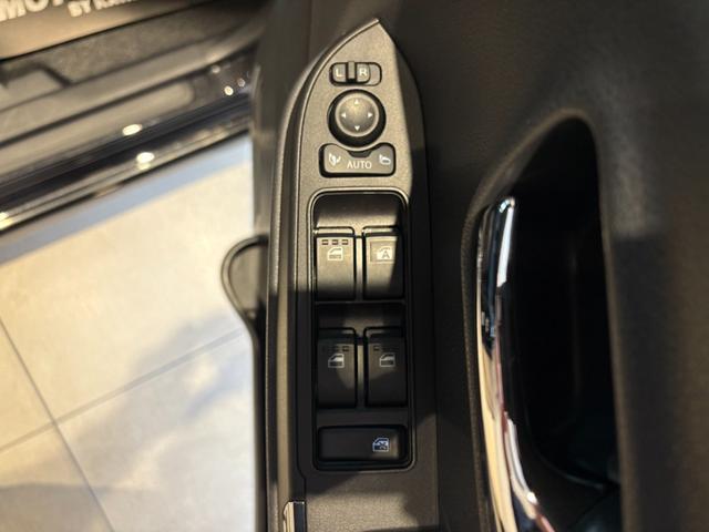 タント カスタムＲＳ　ターボ　両側パワースライドドア　純正１５ＡＷ　スマートアシスト　純正９型ディスプレイオーディオ　バックモニター　ブラックハーフレザーベンチシート　シートヒーター　ＬＥＤヘッドライト・フォグ　オートマチックハイビーム　パークセンサー（34枚目）