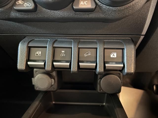 ジムニー ＸＣ　届出済未使用車　ブレーキサポート　アイドリングストップ　カロッツェリア９型ディスプレイオーディオ　バックモニター　ＨＤＭＩ・ＵＳＢ入力端子　ＥＴＣ　シートヒーター　リアパークセンサー　クルーズコントロール　ＬＥＤヘッドライト　背面タイヤ　純正１６ＡＷ（31枚目）