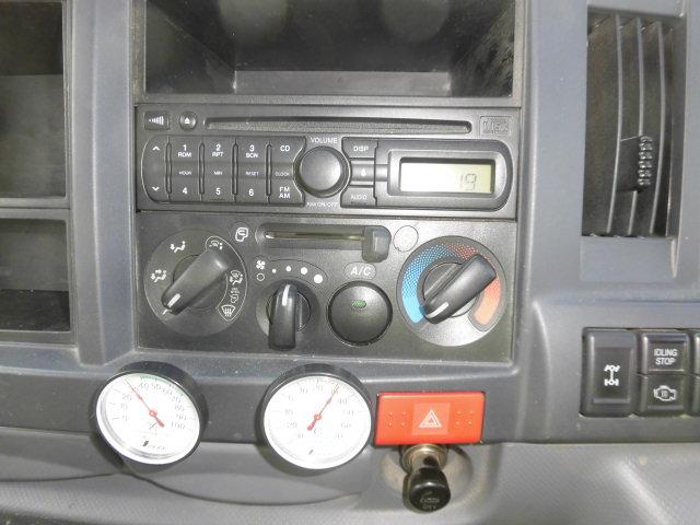 平ボデイパートタイム4WD5速全低床1.5トンETC(16枚目)