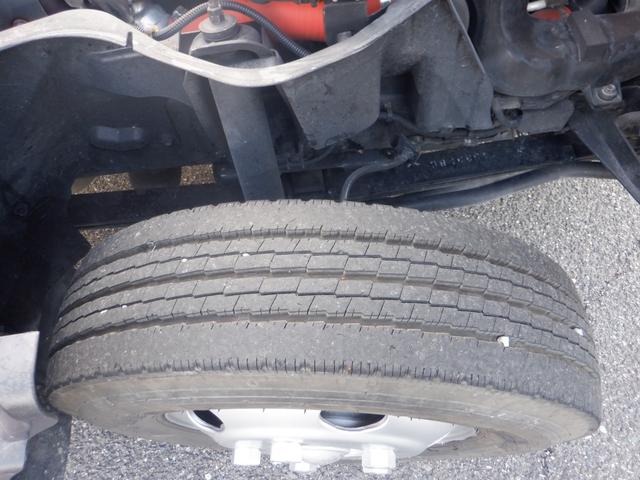 キャンター ロングDX 標準ロング ユニックURM233 3段 ラジコン クレーン フックイン 2.3t吊り 5MT 3ペダル 荷台内寸368cm 178cm 37cm(44枚目)